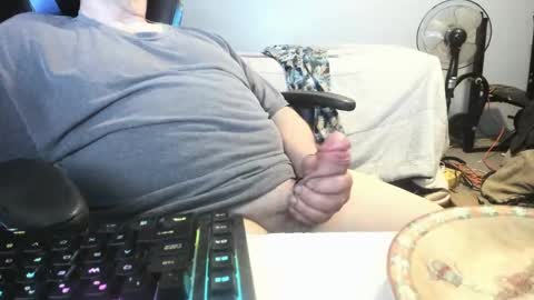 Snapshot of wowsers2022 chatting on January 23, 2:02 am wowsers2022 online show from January 23, 2:02 am