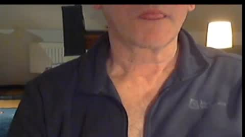 Wuki online show from March 8, 10:02 pm