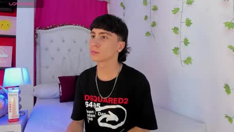 xaanderGrey online show from December 16, 8:05 pm