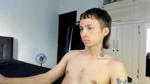 Xam online show from January 14, 2:11 pm