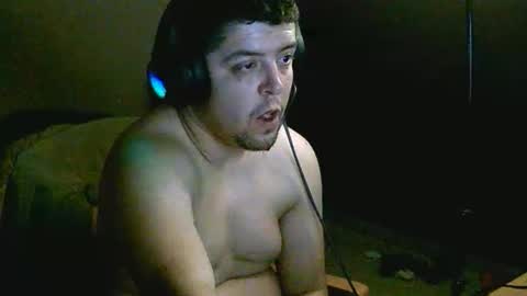 Snapshot of xander717742 chatting on October 29, 3:42 am arab bigdick online show from October 29, 3:42 am