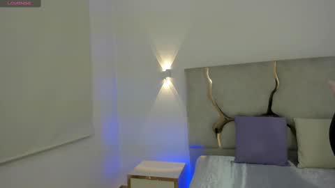 ISSANDER online show from December 16, 7:54 pm