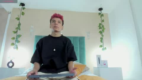 xavier fox   online show from February 11, 8:58 pm