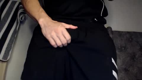 max online show from September 16, 5:30 am