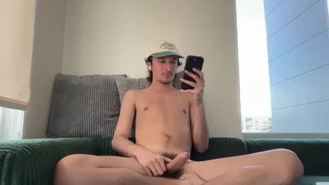 xlbroccoli online show from April 28, 7:40 pm