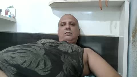 xpereira945024 online show from December 22, 7:33 pm