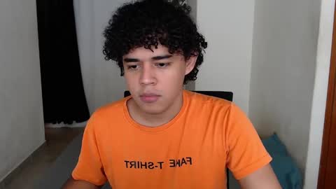 Snapshot of xtranherr chatting on December 20, 3:03 am xtranherr online show from December 20, 3:03 am