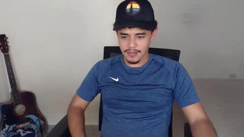 Snapshot of xtranherr chatting on October 17, 12:25 am xtranherr online show from October 17, 12:25 am