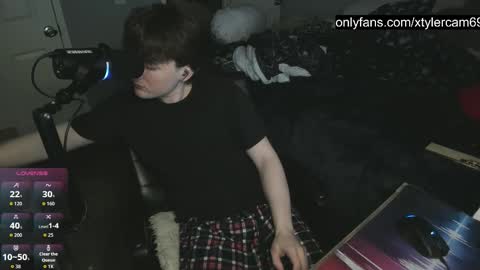 xtylercam69 online show from February 18, 3:26 am