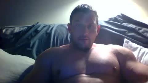 Snapshot of xxedgemaster101 chatting on February 2, 1:12 am xxedgemaster101 online show from February 2, 1:12 am