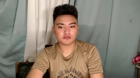 Loyd online show from January 4, 1:42 pm