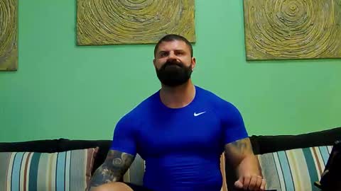 Xtream Leonard online show from February 7, 12:12 pm