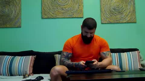 Xtream Leonard online show from January 12, 2:10 pm