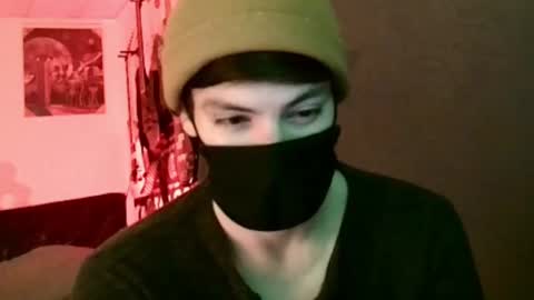 Snapshot of xxwhitefoxx chatting on March 12, 5:13 am David Fox online show from March 12, 5:13 am