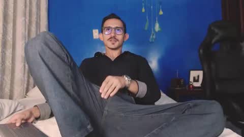 Kev online show from October 26, 8:22 pm