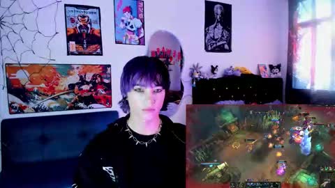 xzerox_ online show from March 9, 6:13 pm