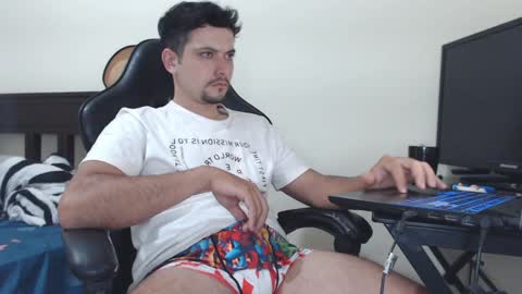 jack thopmson  online show from January 18, 12:50 am