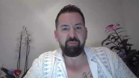 yakijoe online show from April 7, 10:32 pm