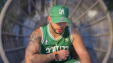 Snapshot of yamp_bigcock chatting on October 7, 4:38 am yamp sambrano online show from October 7, 4:38 am