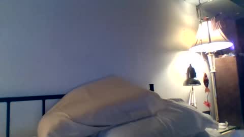 yeah_baby6988 online show from June 27, 6:27 am