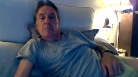 yeah_baby6988 online show from June 16, 3:31 am