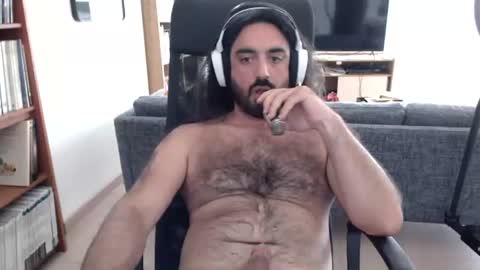 yeeaahoo online show from July 11, 12:18 pm