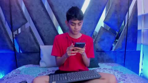 Snapshot of yef_thinn chatting on September 19, 3:29 am yef_thinn online show from September 19, 3:29 am