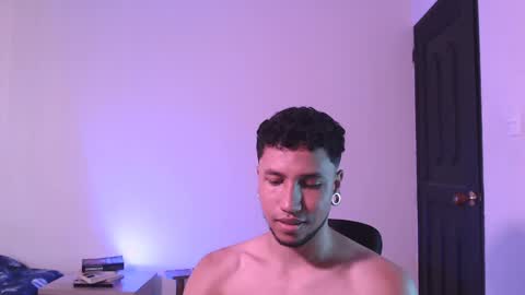 Yeff ind. model  online show from January 15, 7:55 pm