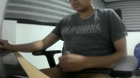 yesidxxx123_ online show from June 7, 4:41 am
