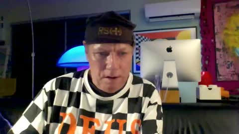 Snapshot of yessex247 chatting on December 27, 6:53 pm yessex247 online show from December 27, 6:53 pm