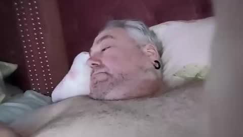 yeti1900geil online show from March 2, 7:37 am