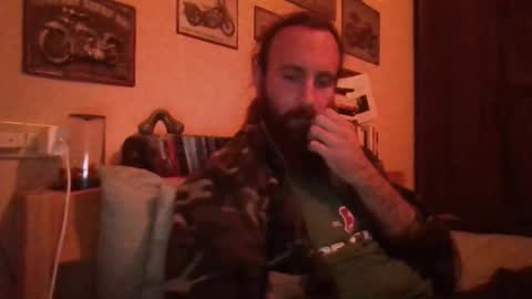 yeti_92 online show from December 4, 5:53 pm