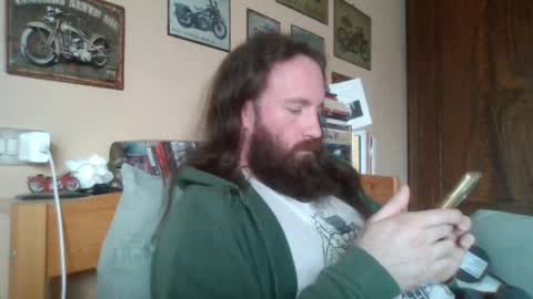 yeti_92 online show from April 1, 1:41 pm