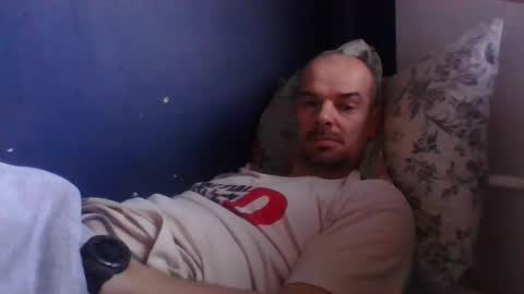 yewloo online show from November 1, 2:43 pm