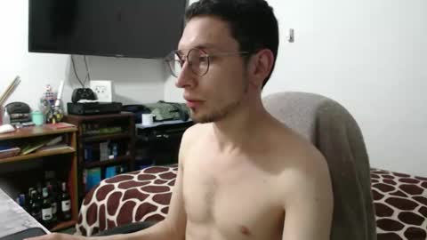 yinmao08 online show from March 1, 2:22 am