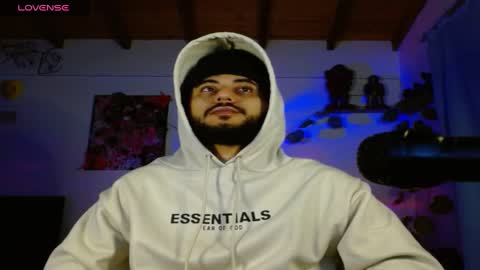 Snapshot of yio__cohen chatting on January 17, 7:19 am yio cohen  online show from January 17, 7:19 am