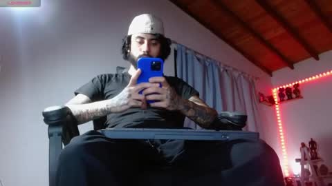 Snapshot of yio__cohen chatting on September 30, 7:35 am yio cohen  online show from September 30, 7:35 am