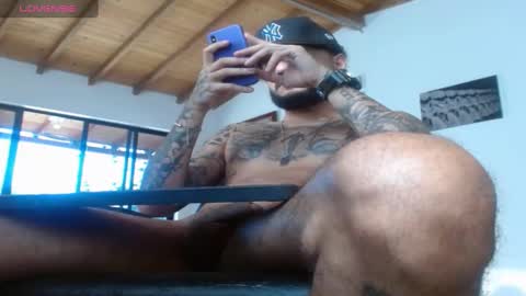 Snapshot of yio__cohen chatting on January 29, 10:01 pm yio cohen  online show from January 29, 10:01 pm