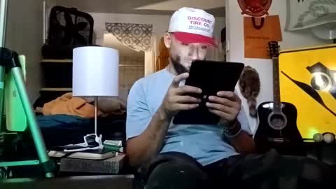 Snapshot of yn2238 chatting on October 22, 6:43 pm yn2238 online show from October 22, 6:43 pm