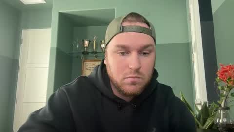 yngandhung69 online show from January 8, 8:29 pm