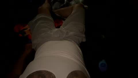 yngnhun9 online show from April 19, 2:27 pm