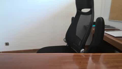 Snapshot of yo47 chatting on October 22, 2:21 pm Yo47 online show from October 22, 2:21 pm