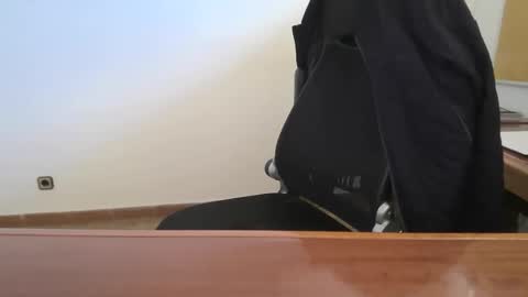 Snapshot of yo47 chatting on October 23, 2:31 pm Yo47 online show from October 23, 2:31 pm