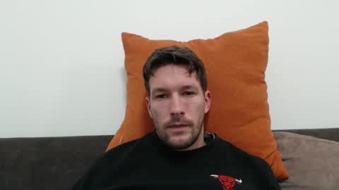 yone23 online show from January 5, 9:29 pm