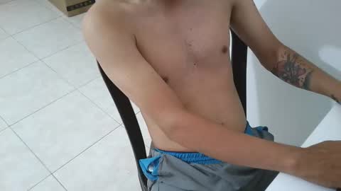 yoryofuck online show from October 18, 6:24 pm