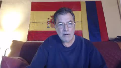 Snapshot of yosep44 chatting on December 31, 8:26 am yosep online show from December 31, 8:26 am