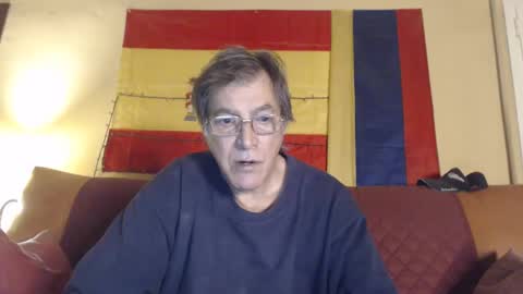 Snapshot of yosep44 chatting on September 30, 5:24 am yosep online show from September 30, 5:24 am