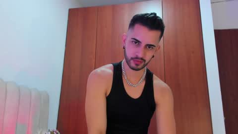 Snapshot of yourboynextdoor1 chatting on December 27, 11:31 pm YOURBOYNEXTDOOR online show from December 27, 11:31 pm