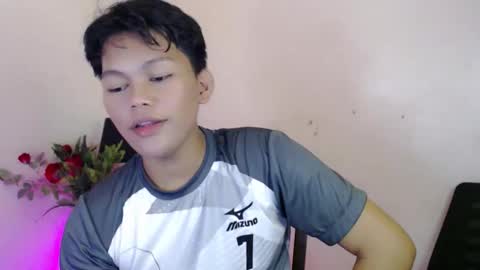 HEN online show from February 3, 10:20 am