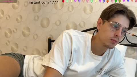 Chris online show from December 28, 8:58 am